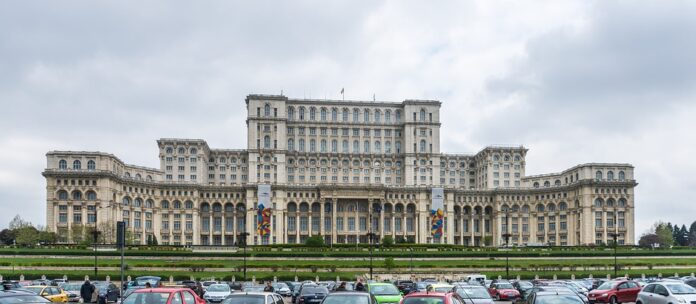Servicii de închirieri microbuze și autocare în București