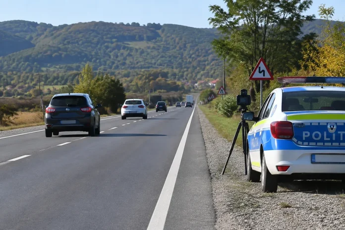 Viteza, verificată în weekend pe drumurile din Hunedoara. Cătălin revine cu radarul